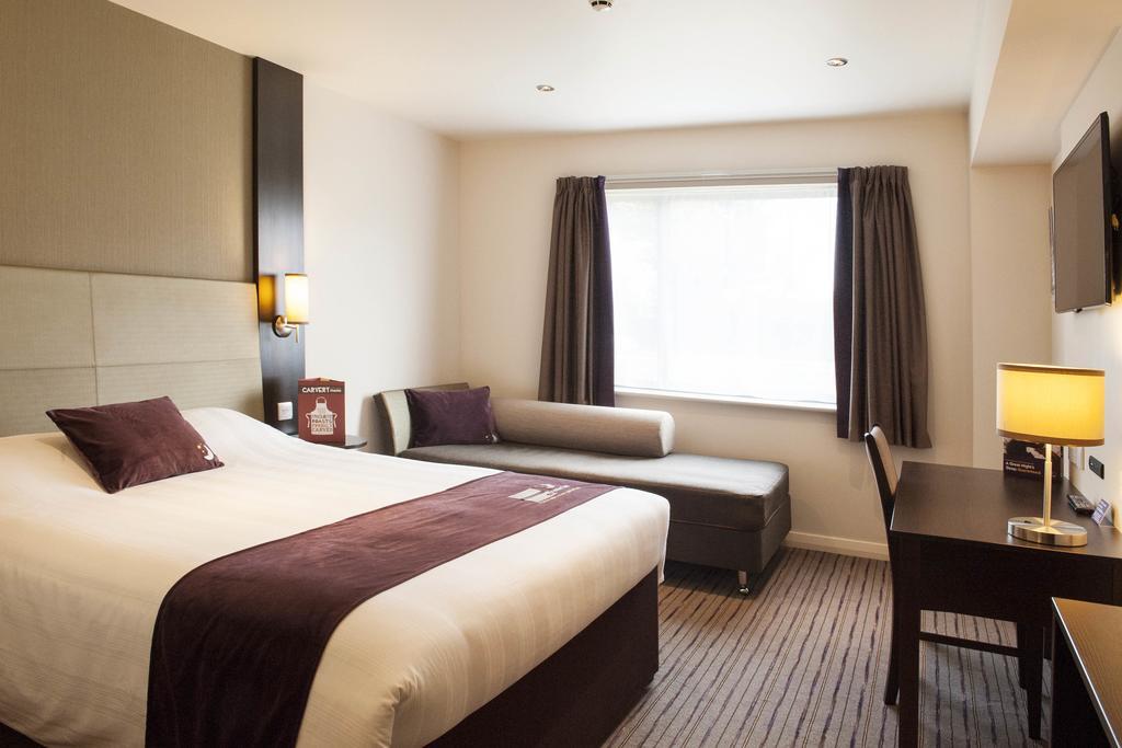 Premier Inn London Elstree / Borehamwood Værelse billede