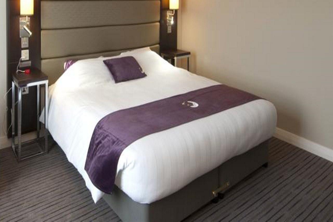 Premier Inn London Elstree / Borehamwood Eksteriør billede