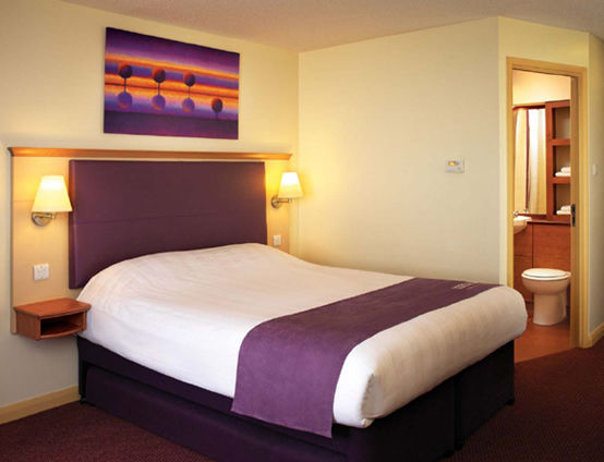 Premier Inn London Elstree / Borehamwood Eksteriør billede