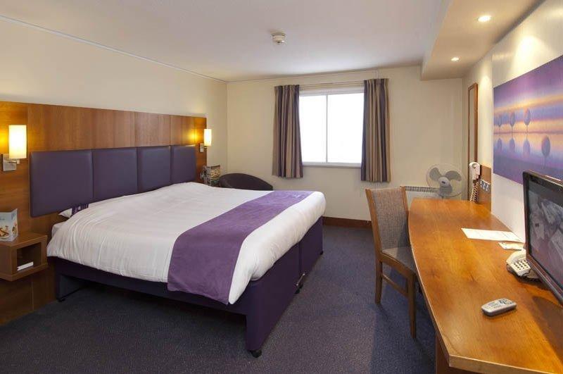 Premier Inn London Elstree / Borehamwood Eksteriør billede
