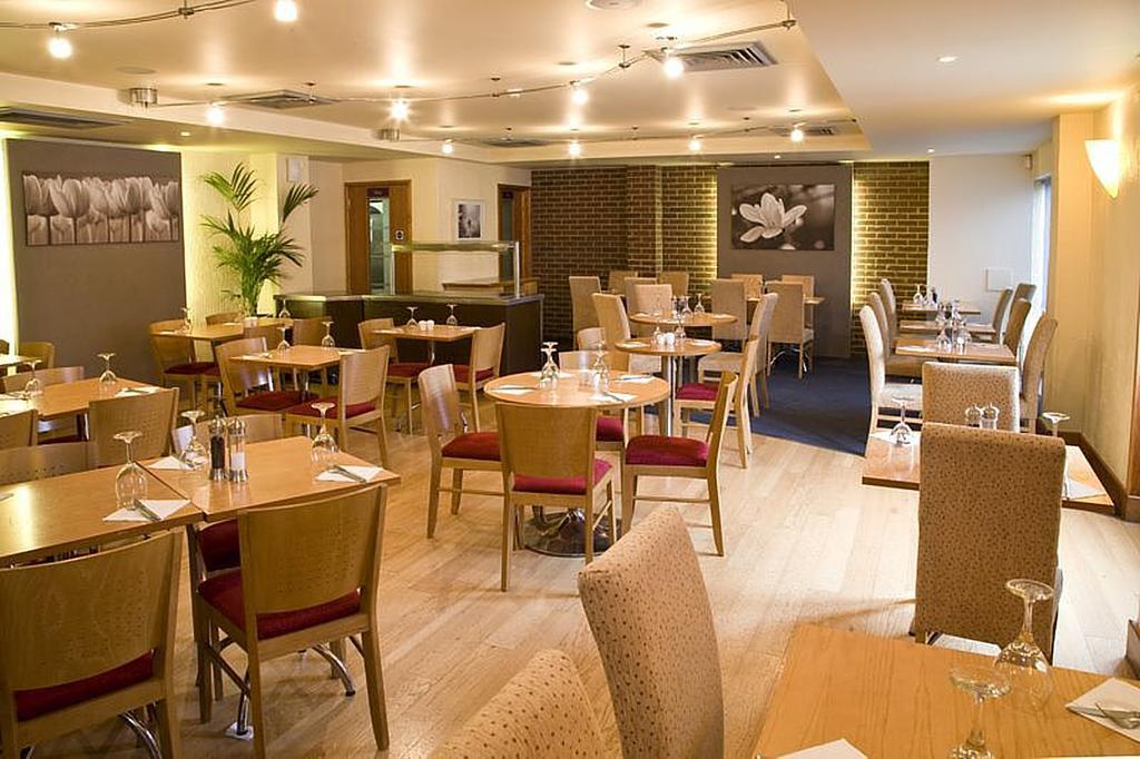 Premier Inn London Elstree / Borehamwood Eksteriør billede