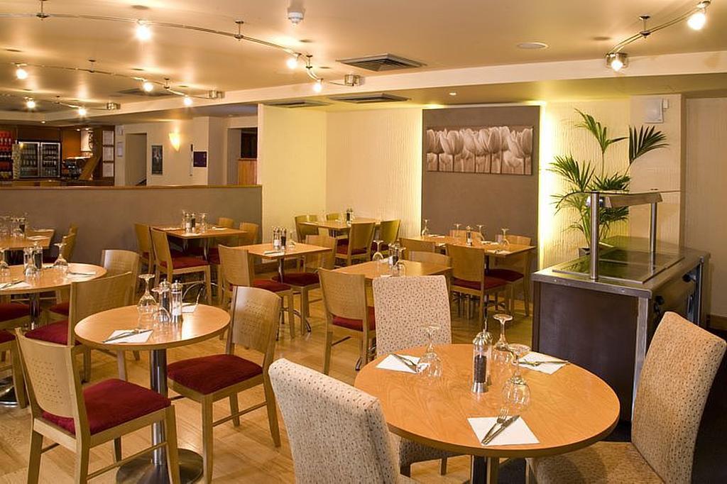 Premier Inn London Elstree / Borehamwood Eksteriør billede
