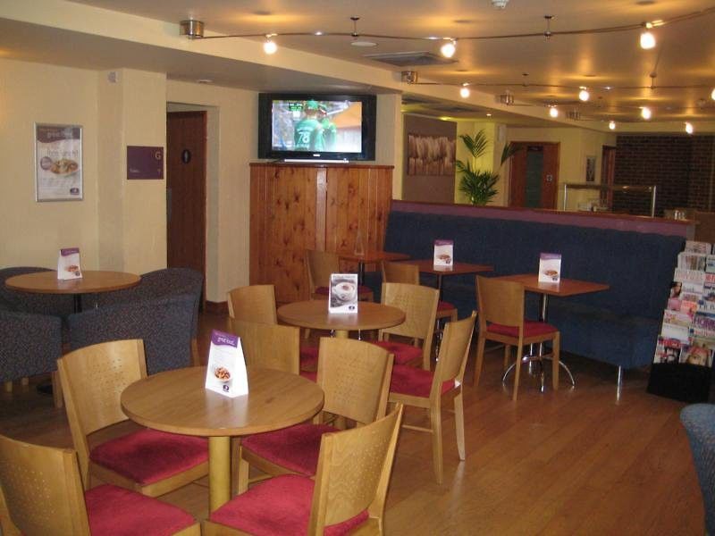 Premier Inn London Elstree / Borehamwood Eksteriør billede